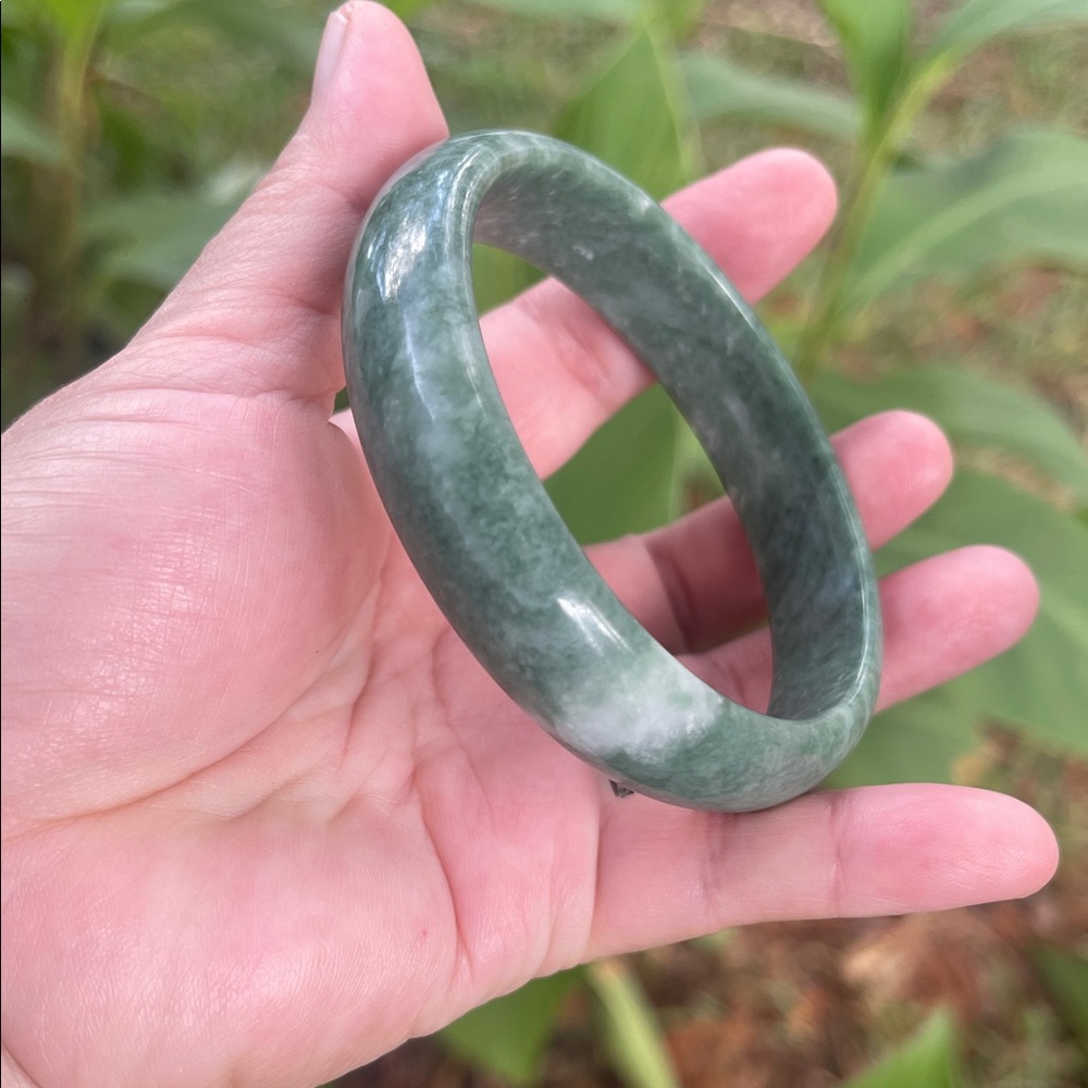 Elegant Jade Jadeite Bangle Bracelet with Certificate 63-64mm approximately